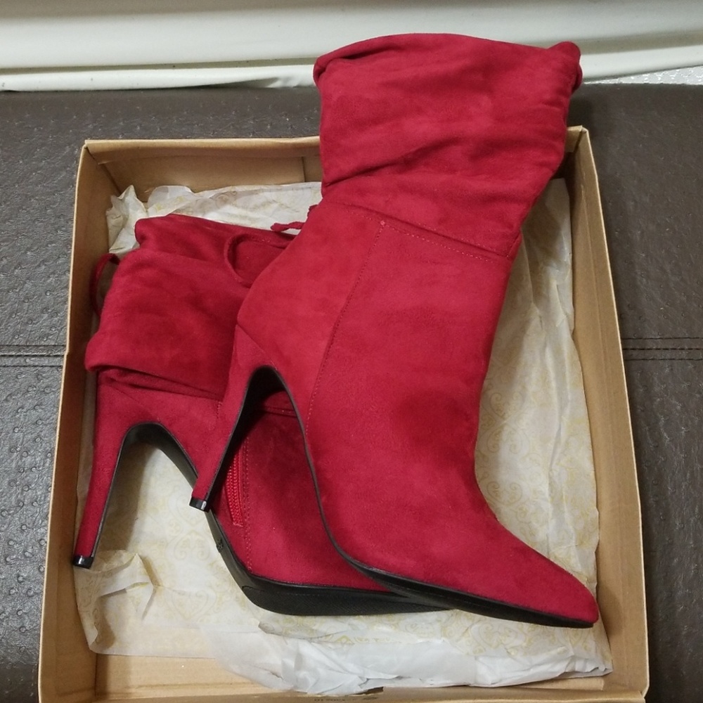 Zigi Soho red suede material high heel boots